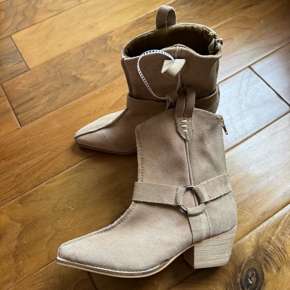 NWT MATISSE TOMBSTONE SUEDE COWBOY BOOT Sz 5 (no original box) - Picture 6 of 11